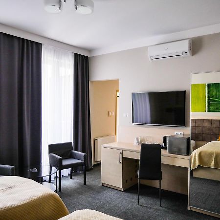 Aparthotel Centrum Gliwicka 18 Bytom Luaran gambar