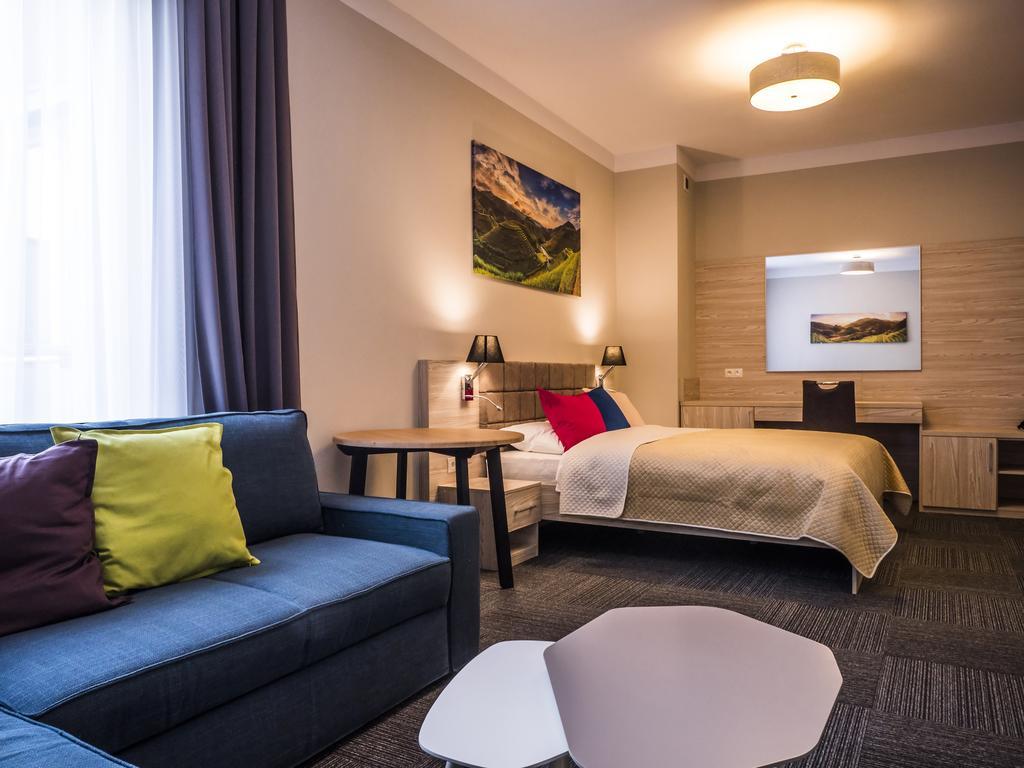 Aparthotel Centrum Gliwicka 18 Bytom Luaran gambar